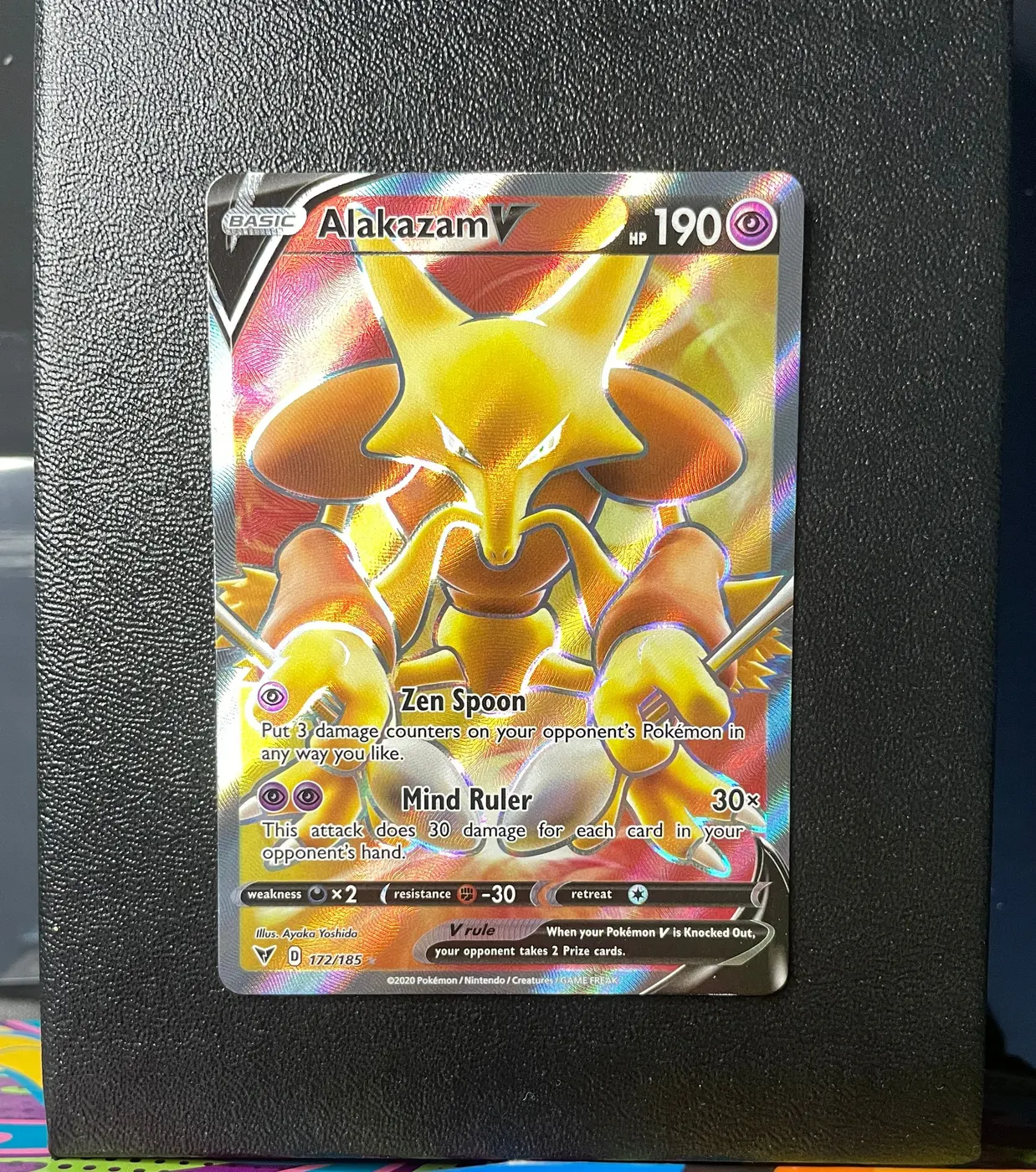 Alakazam V 172/185 - Frente