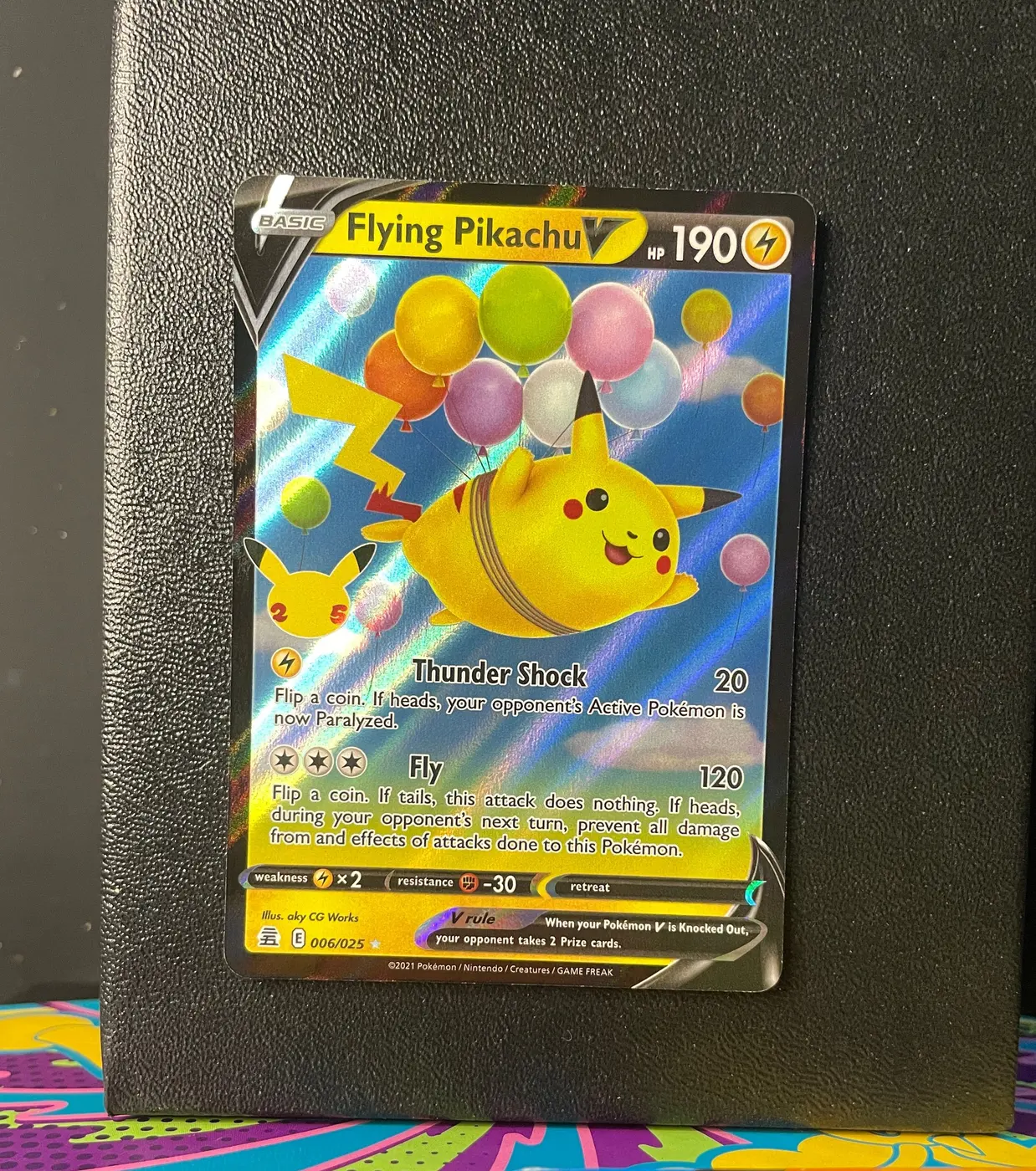 Flying Pikachu V 006/025 - Frente