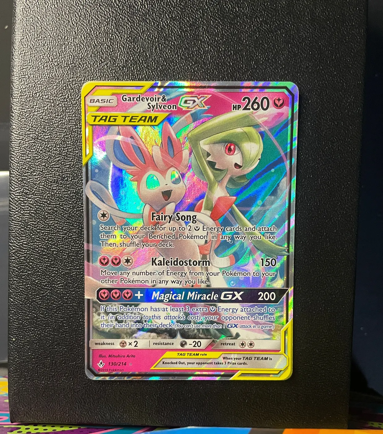 Gardevoir & Sylveon GX 130/214 - Frente