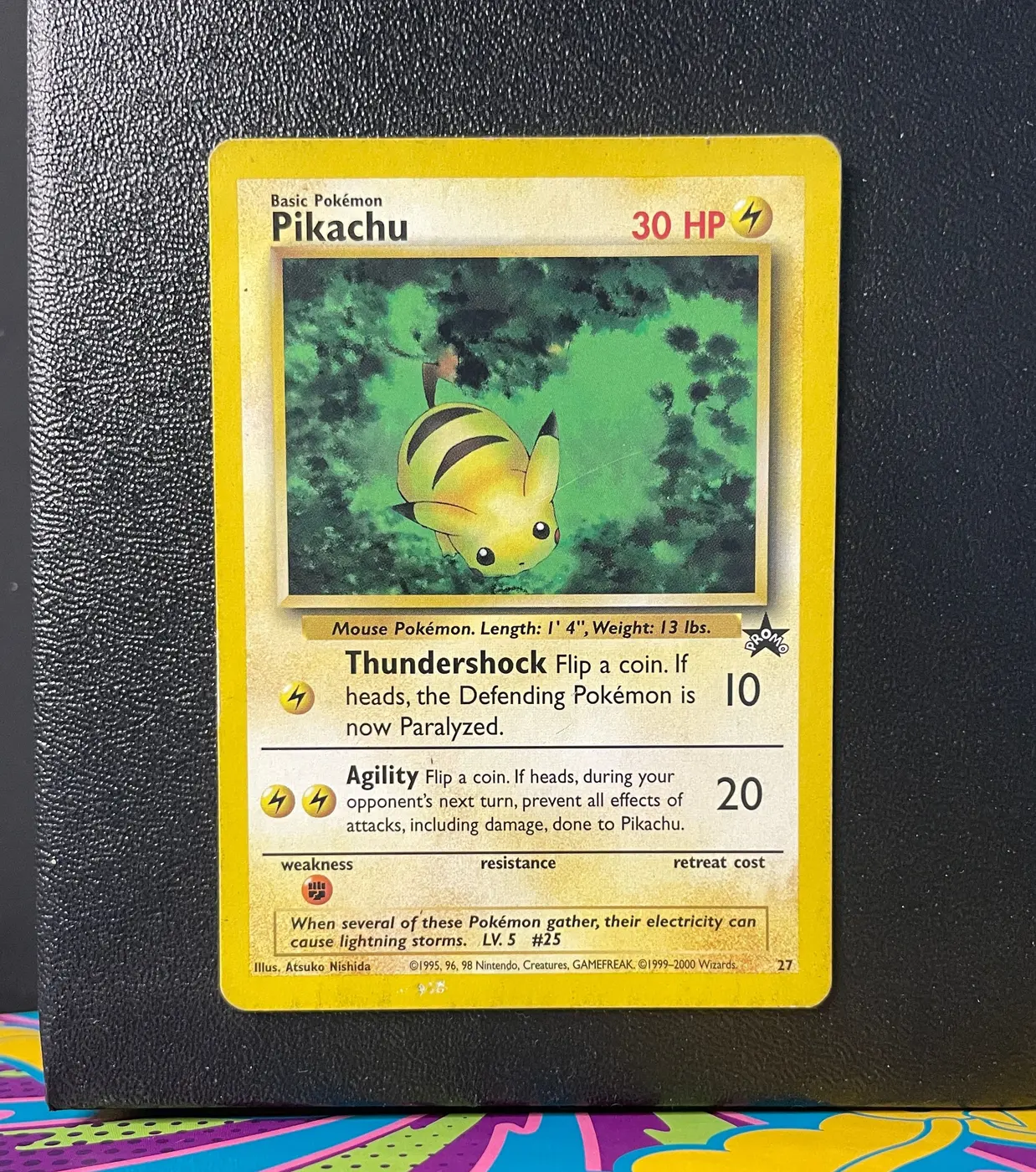 Pikachu 27 - Frente
