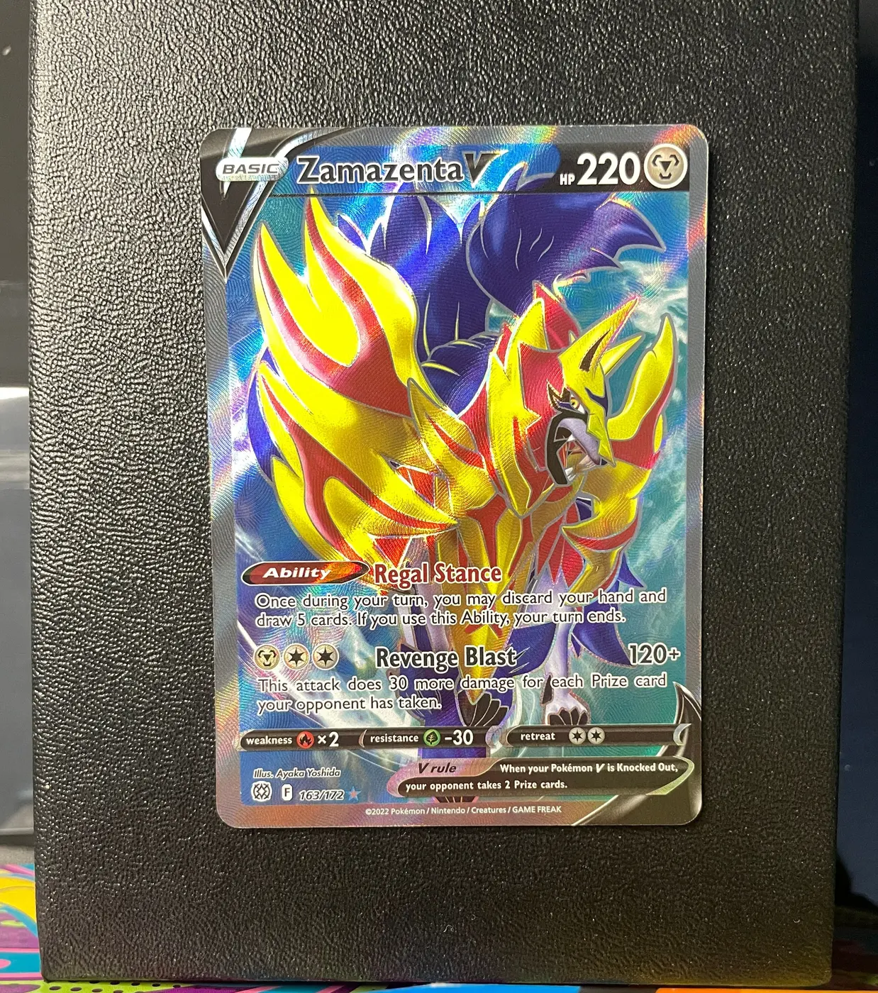 Zamazenta V 163/172 - Frente